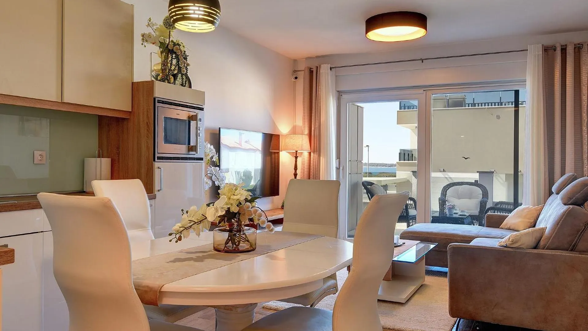Modern Apartment With Private Balcony And Sea View Medulin
